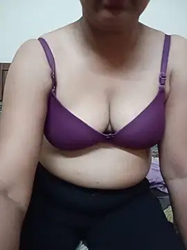 Snapshot of ritvi_singh chatting on June 13, 12:14 pm ritvi singh online show from June 13, 12:14 pm