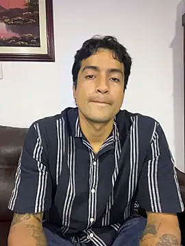 Crisloverrr online show from July 7, 12:24 am