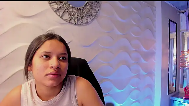 Tifanny-Val online show from June 30, 12:39 pm