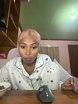 blasianbarbie  online show from June 15, 3:25 pm