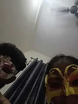 cutecouple14324 online show from June 18, 6:34 pm