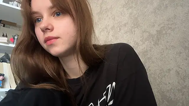 Snapshot of Mollybeans chatting on June 17, 3:46 pm Mollybeans online show from June 17, 3:46 pm