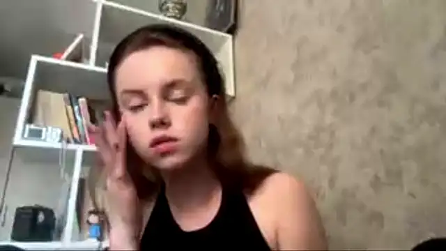 Mollybeans online show from June 23, 12:14 pm