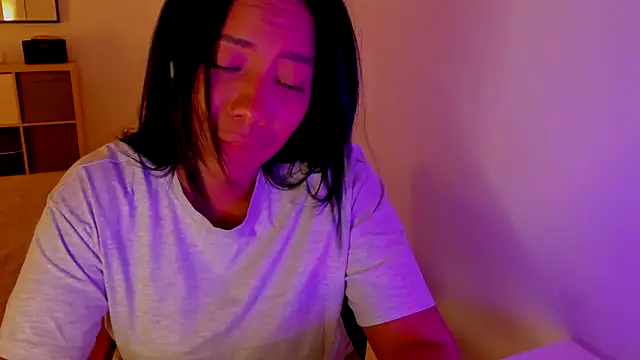 Snapshot of NicolePasqualott chatting on September 21, 9:16 pm NicolePasqualott online show from September 21, 9:16 pm