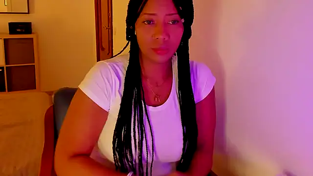 Snapshot of NicolePasqualott chatting on September 30, 7:30 pm NicolePasqualott online show from September 30, 7:30 pm