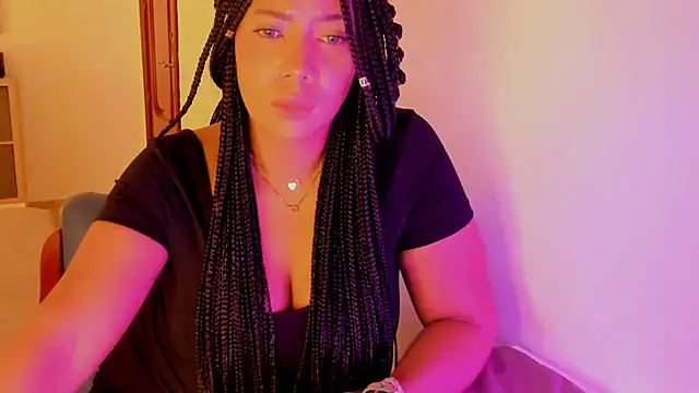 Snapshot of NicolePasqualott chatting on October 22, 7:35 pm NicolePasqualott online show from October 22, 7:35 pm