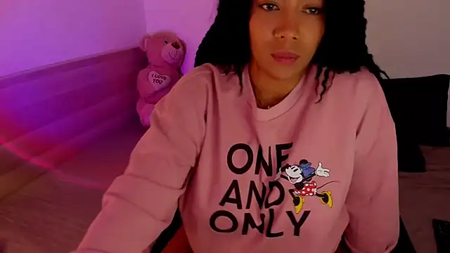 NicolePasqualott online show from November 17, 8:25 pm