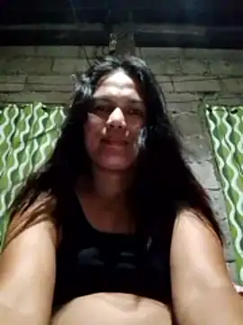 Snapshot of Scarletkiss01 chatting on June 14, 4:31 pm Scarletkiss01 online show from June 14, 4:31 pm