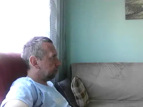 RafalekRozmarynowski81 online show from June 25, 5:23 am