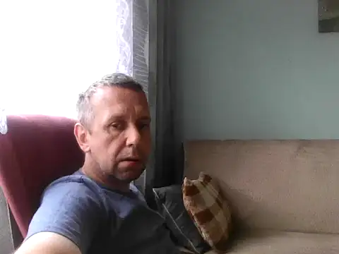 RafalekRozmarynowski81 online show from July 7, 6:47 am