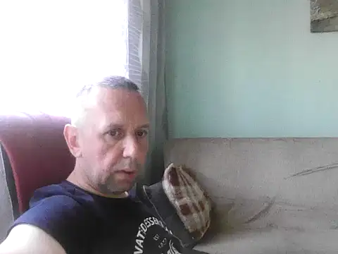 RafalekRozmarynowski81 online show from July 17, 4:41 am