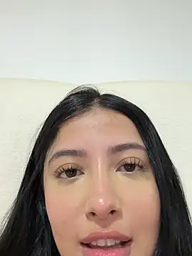 BellaSofyyy online show from July 16, 6:25 pm