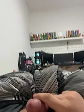 Snapshot of Ethandiggg chatting on August 5, 10:55 pm Ethandiggg online show from August 5, 10:55 pm