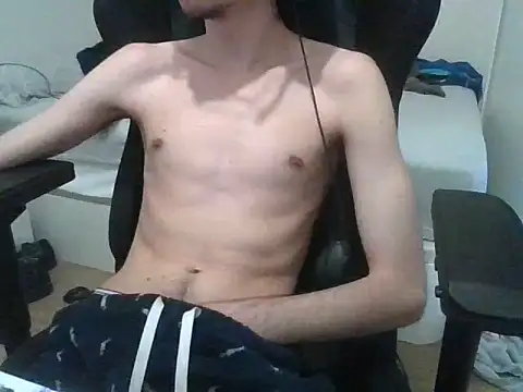 Snapshot of gabrielNovin17cm chatting on June 15, 6:21 pm gabrielNovin17cm online show from June 15, 6:21 pm