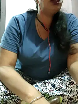 Hot Darling001 online show from July 29, 1:42 pm