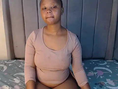 Kimmberly Slut online show from July 6, 7:38 am