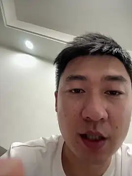 Snapshot of yyy66kk chatting on July 6, 2:14 pm yyy66kk online show from July 6, 2:14 pm