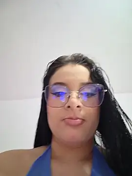 Snapshot of Alliceadams chatting on June 18, 3:18 am Alliceadams online show from June 18, 3:18 am