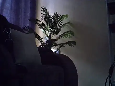 Snapshot of pretty_nilu chatting on June 23, 6:33 am pretty nilu online show from June 23, 6:33 am