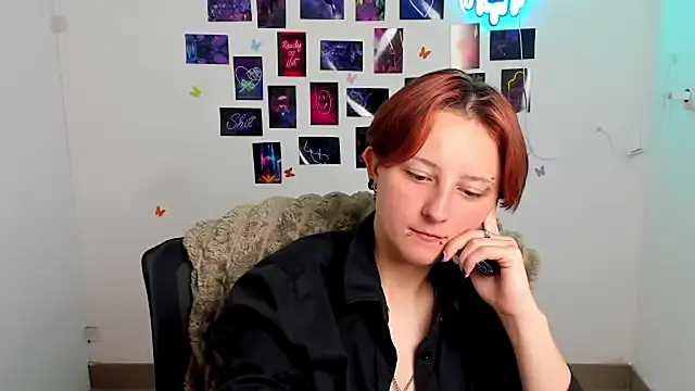 Snapshot of Dilara_Kiss_ chatting on July 6, 3:14 pm Dilara Kiss online show from July 6, 3:14 pm