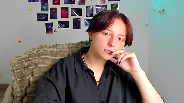 Snapshot of Dilara_Kiss_ chatting on July 16, 11:05 am Dilara Kiss online show from July 16, 11:05 am