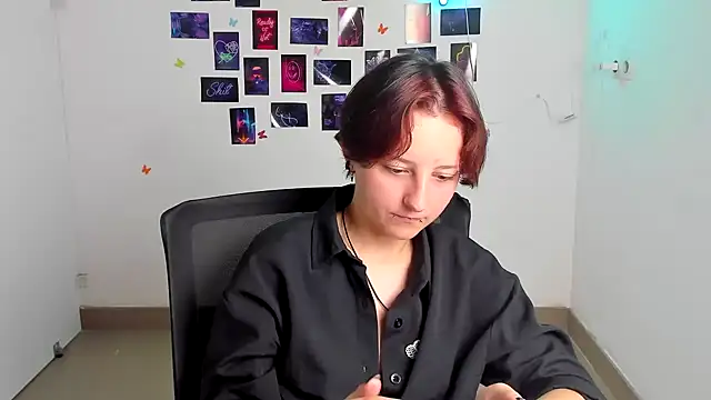 Snapshot of Dilara_Kiss_ chatting on July 27, 11:28 am Dilara Kiss online show from July 27, 11:28 am