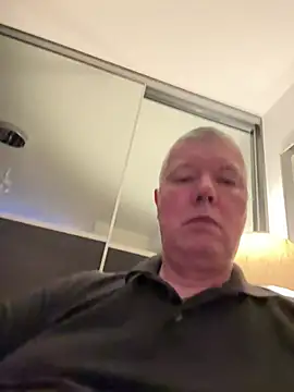 cumboy online show from January 2, 8:35 pm