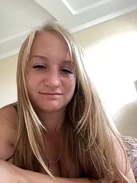 Emilia ki online show from June 23, 10:46 am