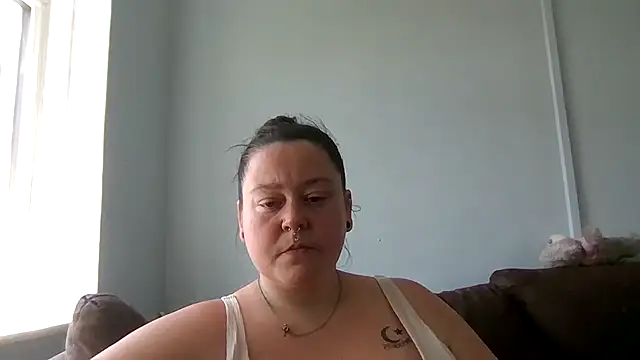 Snapshot of MysteriousAlaya chatting on June 25, 12:20 pm MysteriousAlaya online show from June 25, 12:20 pm