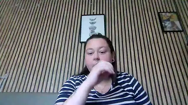 Snapshot of MysteriousAlaya chatting on July 2, 2:34 pm MysteriousAlaya online show from July 2, 2:34 pm
