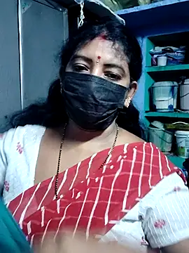 Snapshot of shanthi_telugu99 chatting on July 5, 6:31 am shanthi telugu99 online show from July 5, 6:31 am