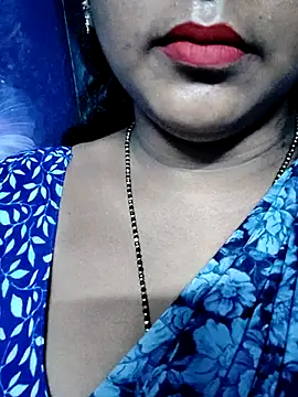 Snapshot of shanthi_telugu99 chatting on July 14, 10:37 pm shanthi telugu99 online show from July 14, 10:37 pm