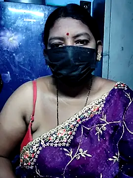 Snapshot of shanthi_telugu99 chatting on July 22, 11:29 pm shanthi telugu99 online show from July 22, 11:29 pm