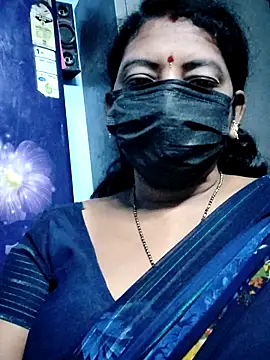 Snapshot of shanthi_telugu99 chatting on August 2, 11:14 pm shanthi telugu99 online show from August 2, 11:14 pm