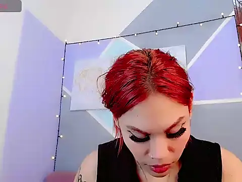 Snapshot of sexy-love233 chatting on June 18, 5:51 am sexy-love233 online show from June 18, 5:51 am