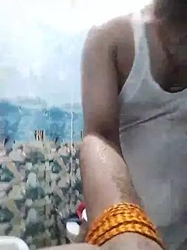 Snapshot of harrd_times chatting on June 17, 1:56 pm harrd times online show from June 17, 1:56 pm