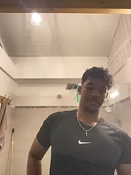 Snapshot of axel_black03 chatting on July 8, 4:55 pm axel black03 online show from July 8, 4:55 pm