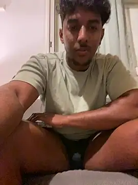 Snapshot of axel_black03 chatting on July 17, 2:56 pm axel black03 online show from July 17, 2:56 pm