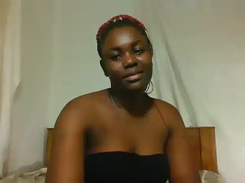 Snapshot of Creamy_chocolata chatting on July 30, 11:48 pm Creamy chocolata online show from July 30, 11:48 pm