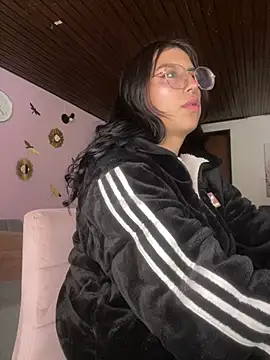 GabyLopez Pink online show from July 10, 3:22 am