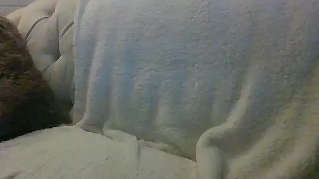HotStraightDude online show from June 17, 6:53 pm