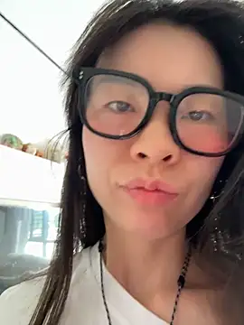 xiaojiao520 online show from August 5, 7:00 am