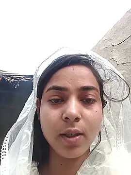 Simran 143 online show from June 17, 12:40 pm