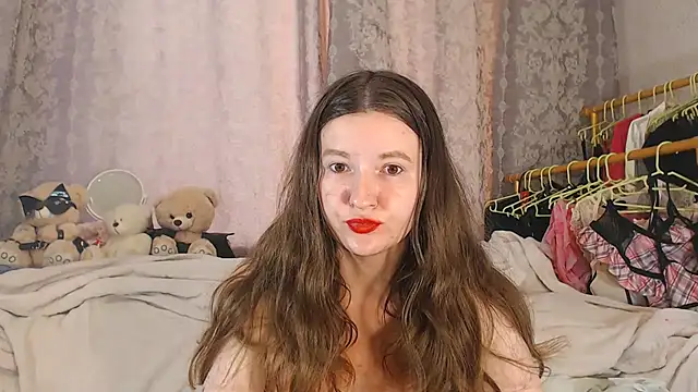 ChloeBrooklyn online show from July 13, 11:29 pm