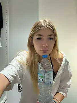 camille 2007 online show from July 31, 10:58 am