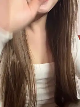 Rabbit-Cute online show from August 5, 4:32 pm