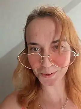 KociciZena01 online show from July 10, 12:30 pm