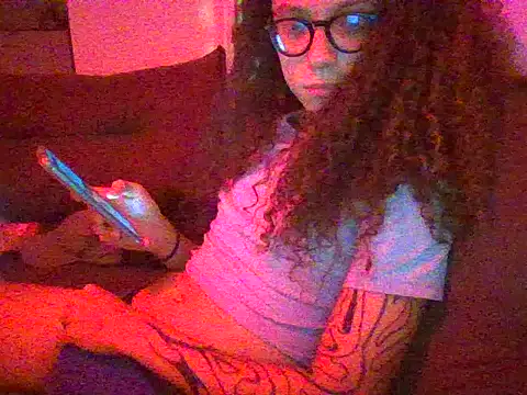 lolozinho  online show from June 18, 9:52 pm
