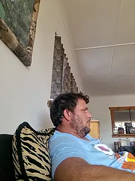 Snapshot of Maintenance_Man chatting on June 18, 10:52 am Maintenance Man online show from June 18, 10:52 am