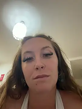 Snapshot of Coleyy_xx chatting on July 20, 7:38 pm Coleyy xx online show from July 20, 7:38 pm